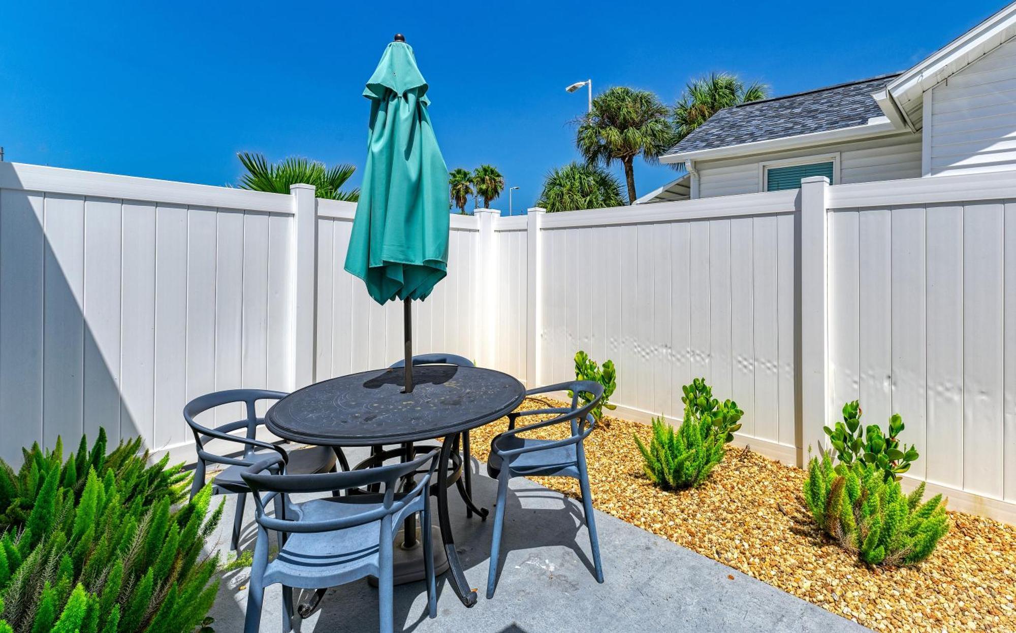 Silver Sands St. Pete Beach Exterior photo
